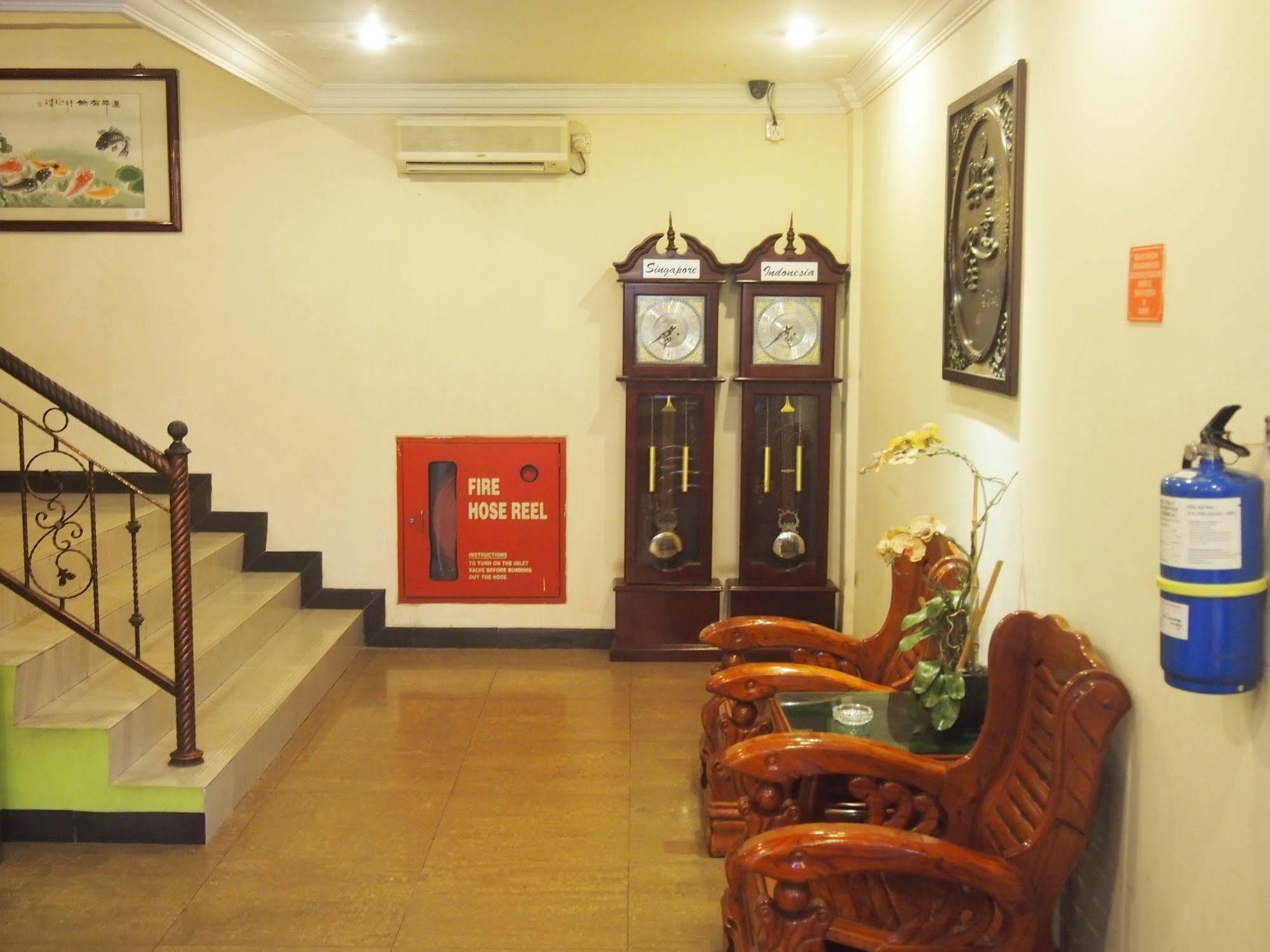 Standard Hotel Batam Luaran gambar