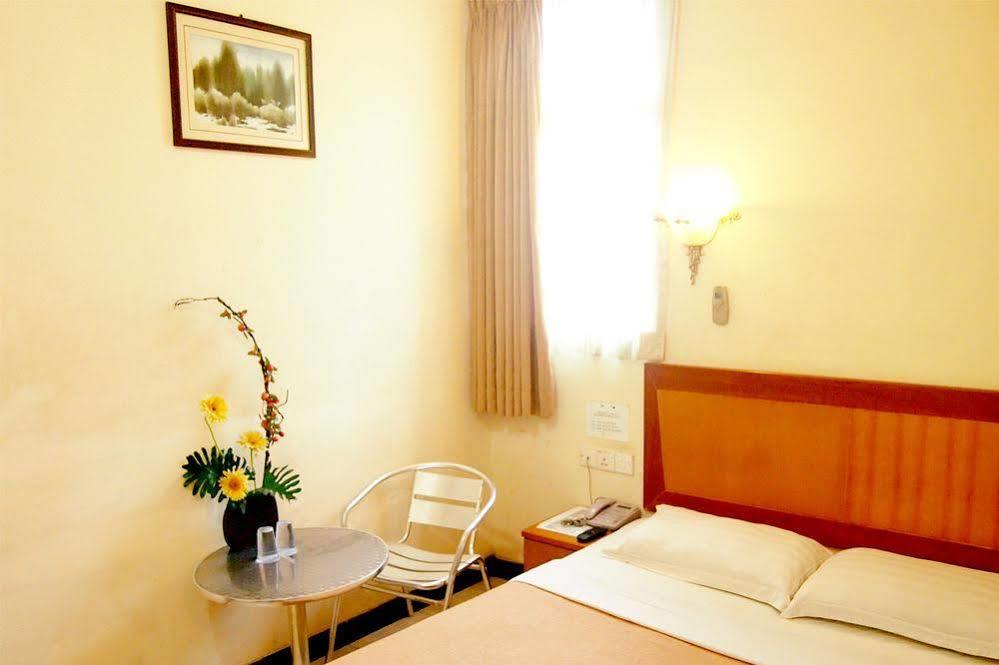Standard Hotel Batam Luaran gambar